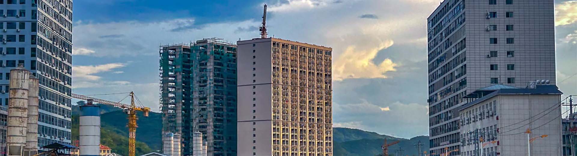 老街腾龙国际